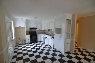 Kitchen area