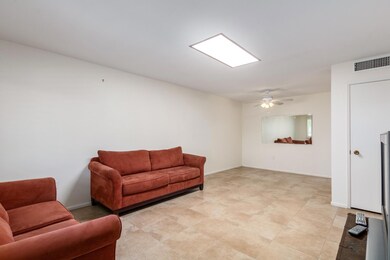10950 W Santa fe Dr unit 184, Sun City, AZ 85351 - photo 3
