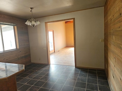 7649 Booth Rd, Klamath Falls, OR 97603 - photo 6