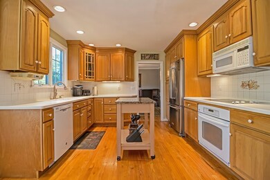 141 South St, Ashland, MA 01721 - photo 7