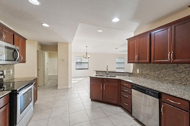 3 S Granada Ln, Port Saint Lucie, FL 34952 - photo 6