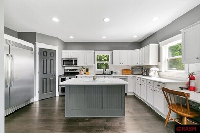 commercial grade refrigerator/freezer