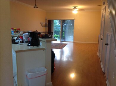 6485 Catalina Ln, Tamarac, FL 33321 - photo 5