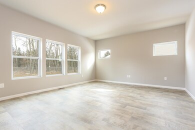 5606 Paxton Ct, Portage, MI 49024 - photo 4