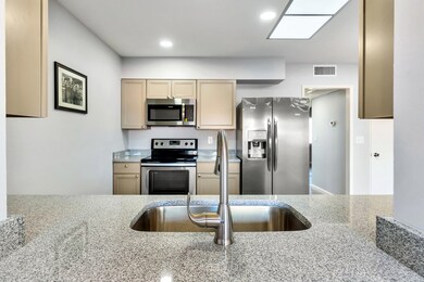 14036 N Newcastle Dr, Sun City, AZ 85351 - photo 3