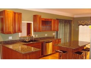 668 Lakeside Dock Dr, Kingsport, TN 37663 - photo 4