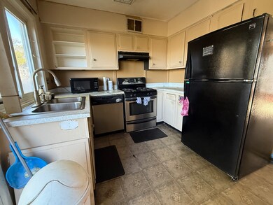 2238 Clifton Place unit 1, Hoffman Estates, IL 60169 - photo 4