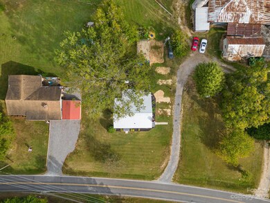 447 Barry Oak Rd, Statesville, NC 28625 - photo 7