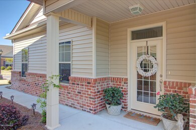 4169 Cambridge Cove Rd-large-002-12-Fron