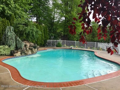 Pool 5