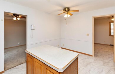 3518 Crestmoor Place, Des Moines, IA 50310 - photo 4