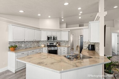 3 - Kitchen