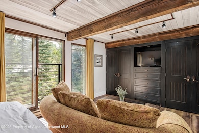 ChateauRoaringForkUnit9_HiRes_200916012