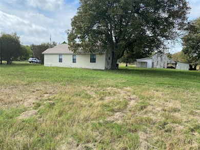 718 Ender Rd, Waco, TX 76706 - photo 3