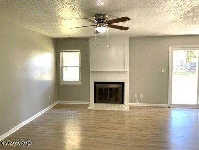 1304 Kevin Ct, Jacksonville, NC 28546 - photo 3