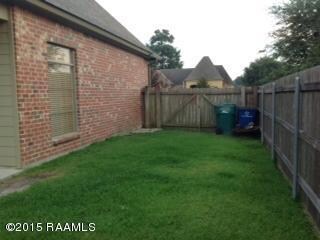 106 Brookhollow double gate entry (2)