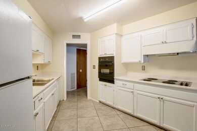 1208 E Butler Dr, Phoenix, AZ 85020 - photo 7