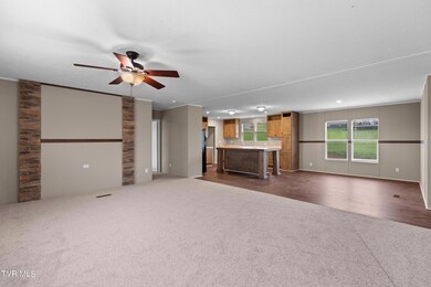 DL5A4492.jpg-SMALL