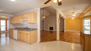 435 Cove-514