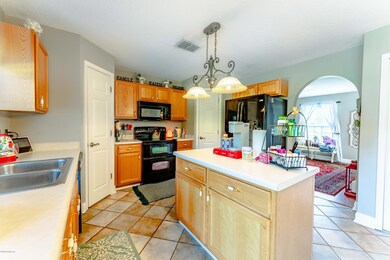 2640 Bluewave Dr, Middleburg, FL 32068 - photo 6