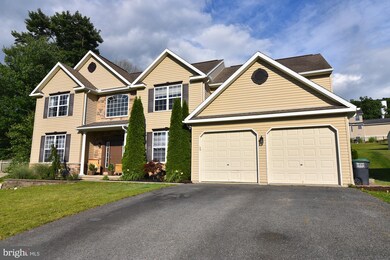 203 Walnut Ct, Orwigsburg, PA 17961 - photo 4