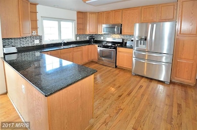 605 S Maple Ave, Purcellville, VA 20132 - photo 3