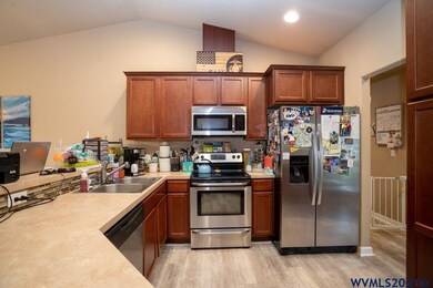 38645 SW Elderberry St, Scio, OR 97374 - photo 7