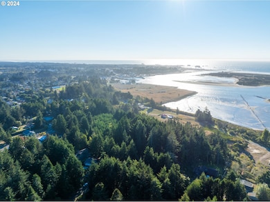 0 9th St NE unit 7-10 24484508, Bandon, OR 97411 - photo 3