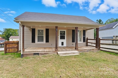 64 Robinson Dr SW, Concord, NC 28027 - photo 3