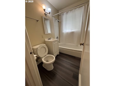 7424 NE Halsey St unit 7436, Portland, OR 97213 - photo 6