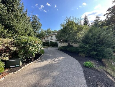 458 Heath St, Chestnut Hill, MA 02467 - photo 4