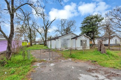 4330 Tampico St, Houston, TX 77016 - photo 3