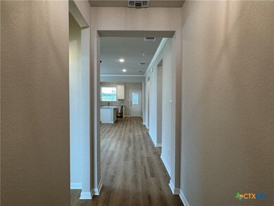 8902 Happy Valley Dr, Temple, TX 76502 - photo 2