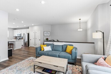 2210 Gateway Curve N, North Saint Paul, MN 55109 - photo 6