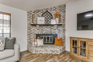 111 Oak Ridge Dr, Cleburne, TX 76031 - photo 6