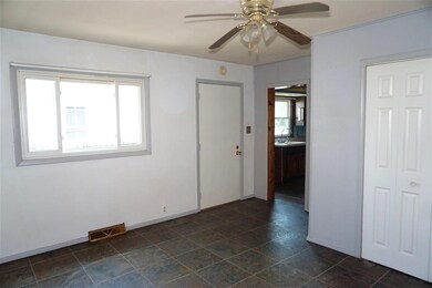 1212 Broadway St, Lincoln, IL 62656 - photo 6