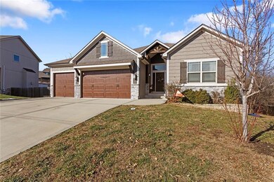 106 E Woodland Ave, Lone Jack, MO 64070 - photo 2