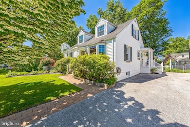 721 Brookside Ave, Swarthmore, PA 19081 - photo 2