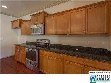 Side view of the kitchen