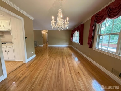 3 Guernsey Ln, East Brunswick, NJ 08816 - photo 2