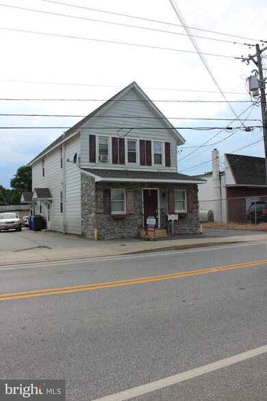 121 S Bohemia Ave, Cecilton, MD 21913 - photo 2