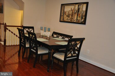 7226 Dorchester Woods Ln, Hanover, MD 21076 - photo 3