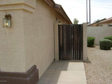 Gate to Back Yard
