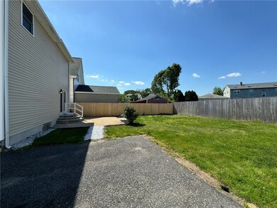 44 Charpentier Ave, Pawtucket, RI 02861 - photo 7