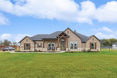 349 Wayward Spur, Springtown, TX 76082 - photo 2