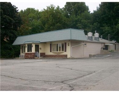 4077 Mendon Rd, Cumberland, RI 02864 - photo 2