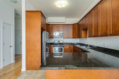 5005 Palisade Ave unit 405, West New York, NJ 07093 - photo 2