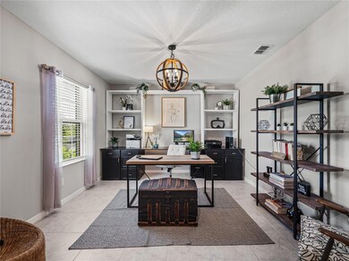 31351 Sun Kettle Loop, Wesley Chapel, FL 33545 - photo 6