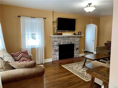 60 Pershing Blvd, Whitehall, PA 18052 - photo 7