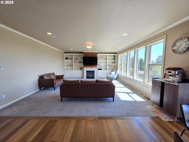 11556 SE Cascade View Dr, Happy Valley, OR 97086 - photo 5